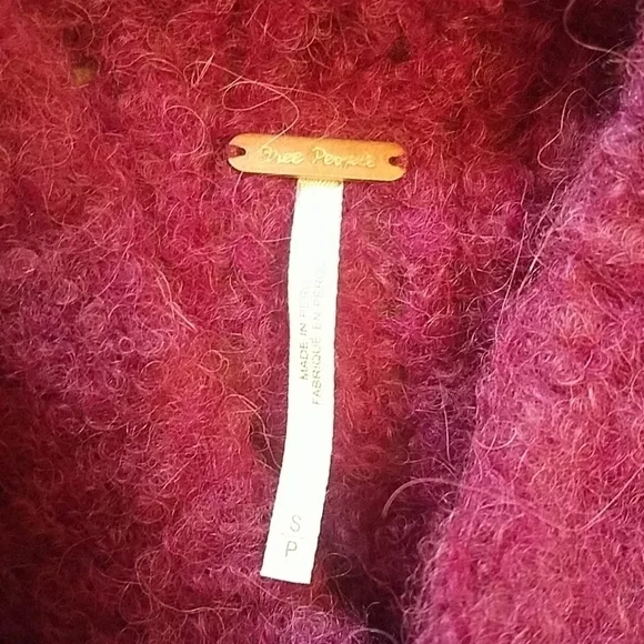 Free People "She's All That" Sweater Top Tunic Knit Cowl Turtleneck EUC - Picture 5 of 7